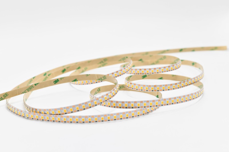 無壓降燈帶 (2) 無壓降燈帶 (2)